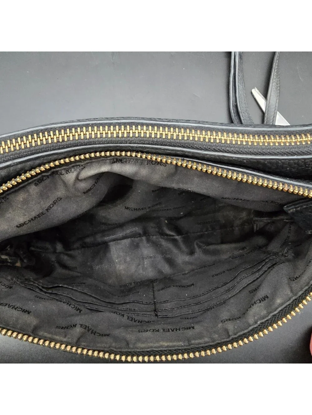 Michael Kors Trisha Medium Pebbled Leather Triple Compartment Crossbody Bag
